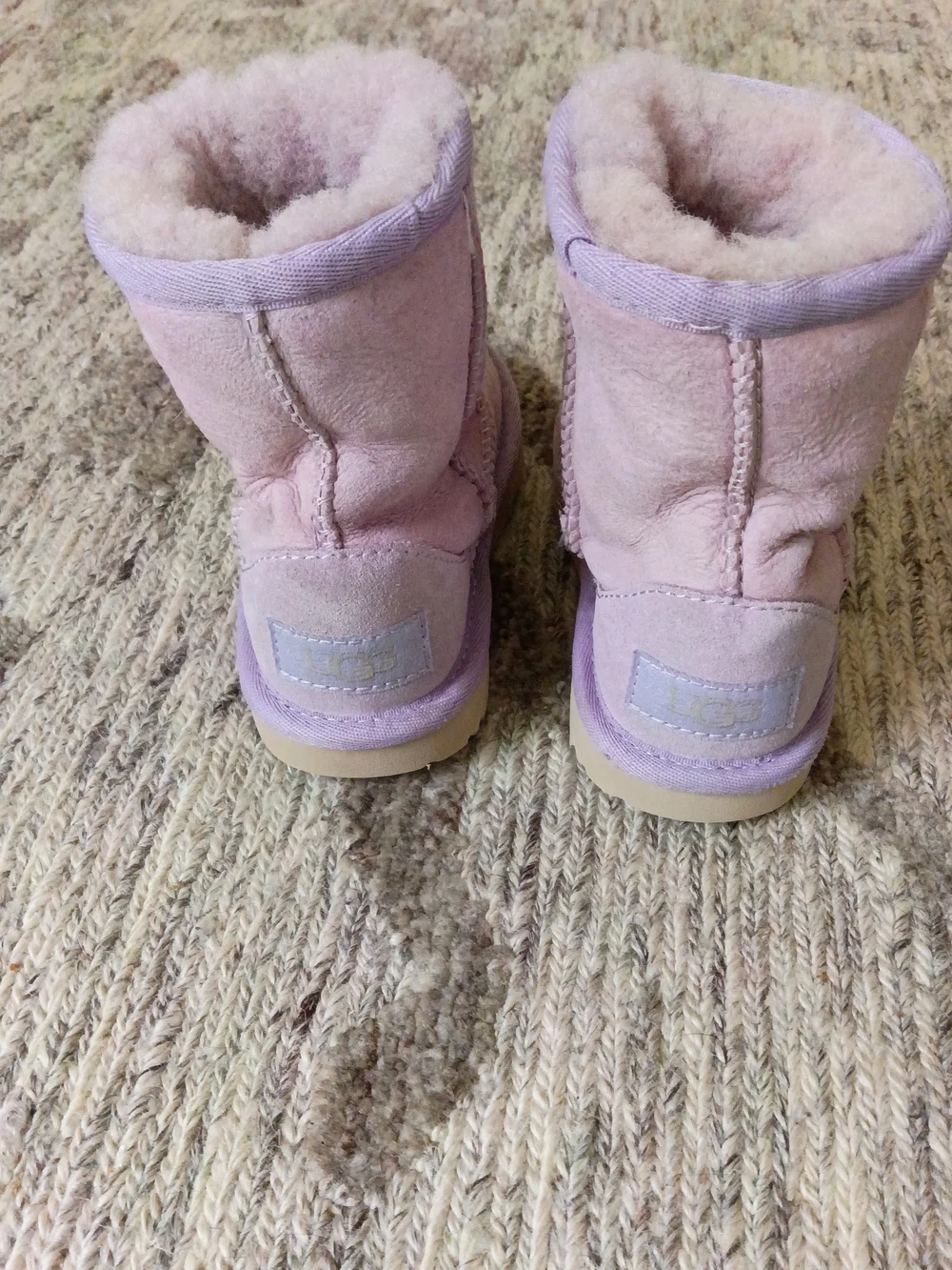 UGG Girls Pastel Lavender Shearling-Lined Suede Fall Winter Warm Boots Size 8